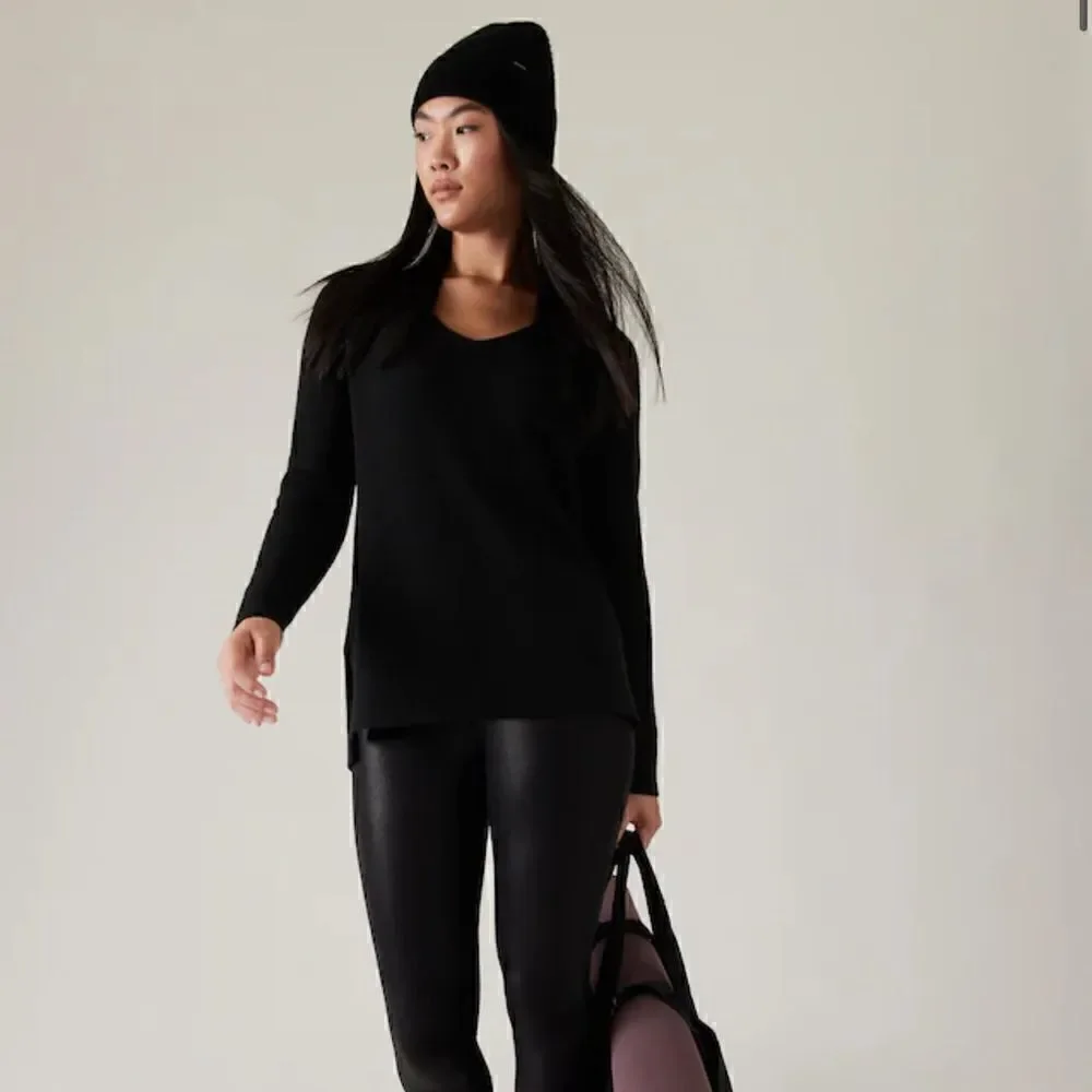 Athleta- Women’s Black Hanover Refined V-Neck Wool Blend Sweater, Size XS